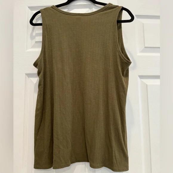 Old Navy Tank Top - Picture 2 of 3
